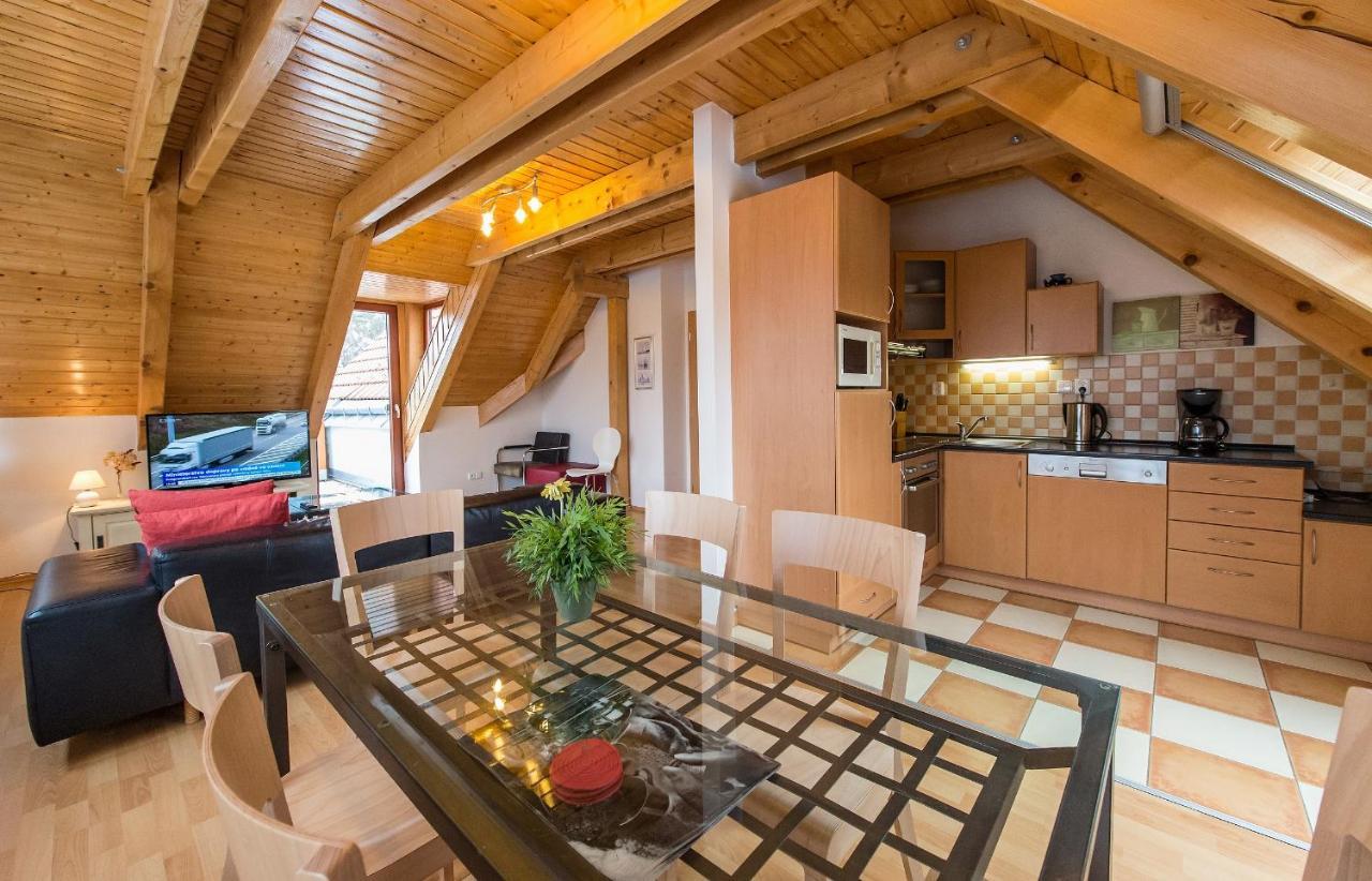 Apartmany Riviera 505 Lipno nad Vltavou Exterior photo