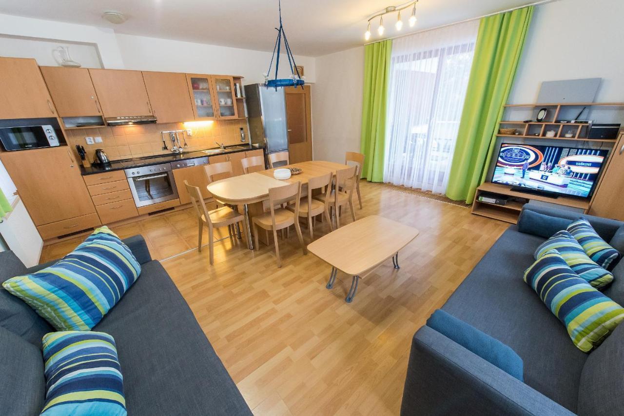 Apartmany Riviera 505 Lipno nad Vltavou Exterior photo